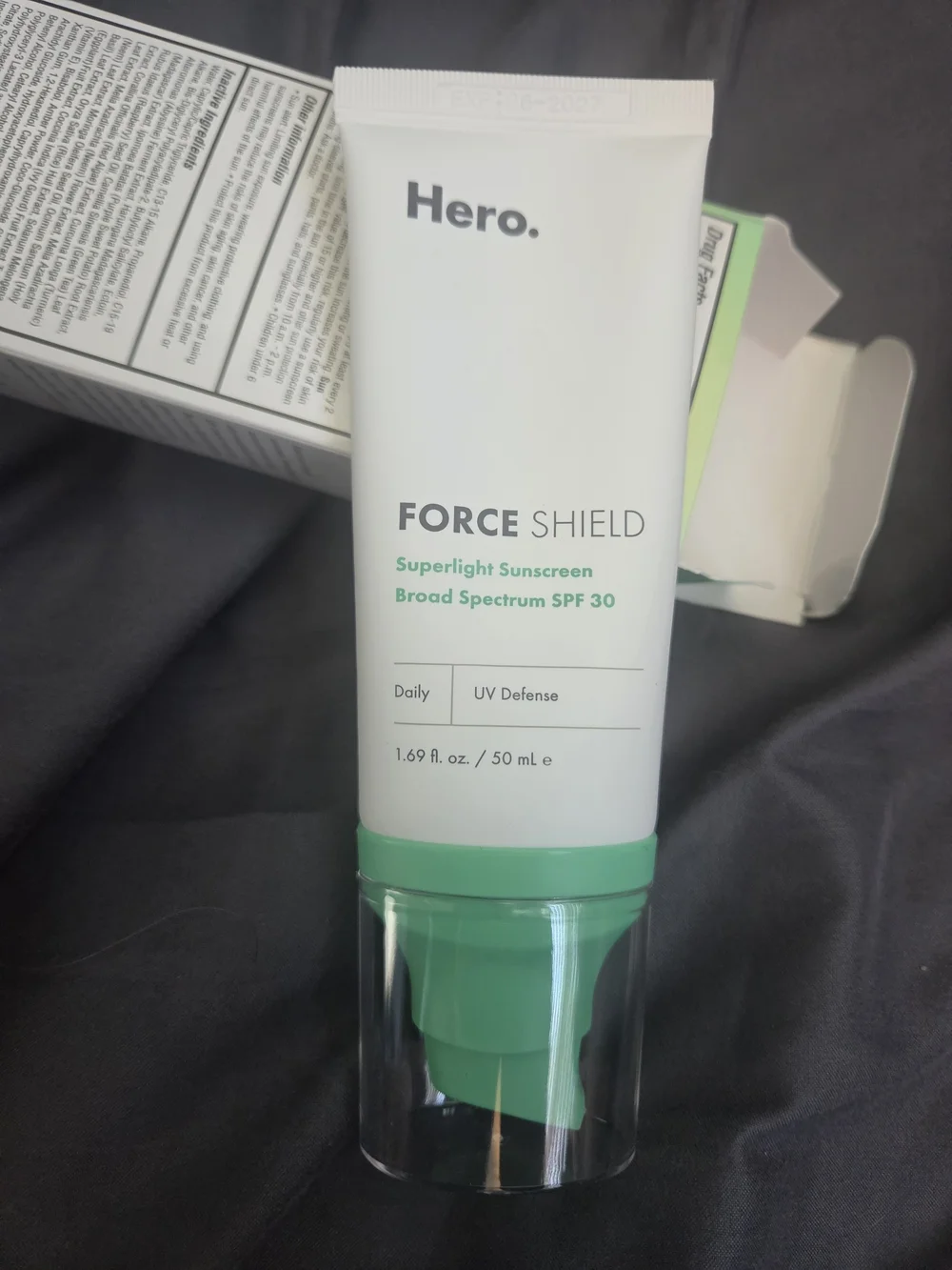 Force Shield SPF 30 Sunscreen - White